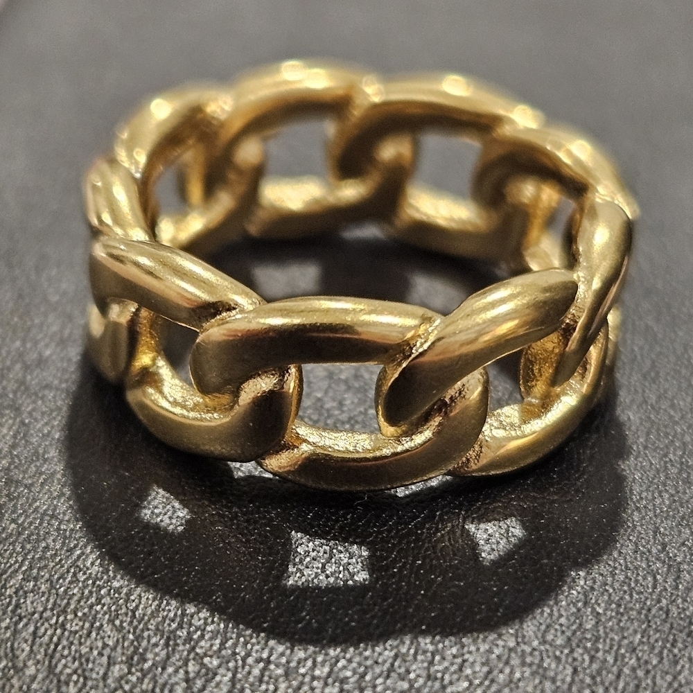 NEW Stainless Steel Chunky Gold Chain Ring - Size 7 - Picture 1 of 9